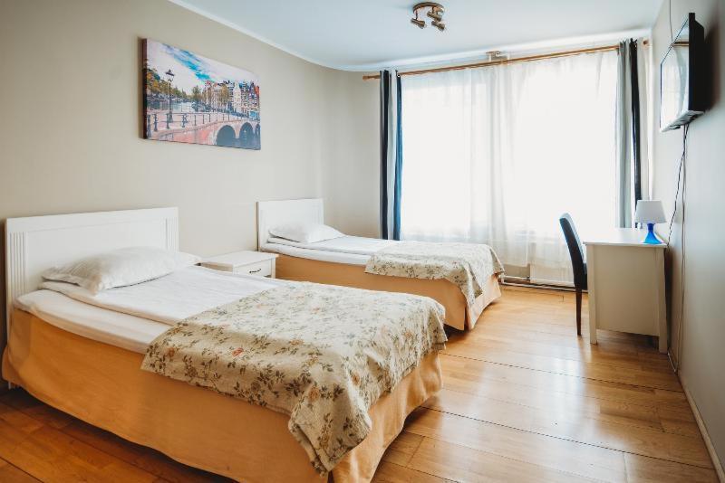 Economy Hotel Tallinn Room photo